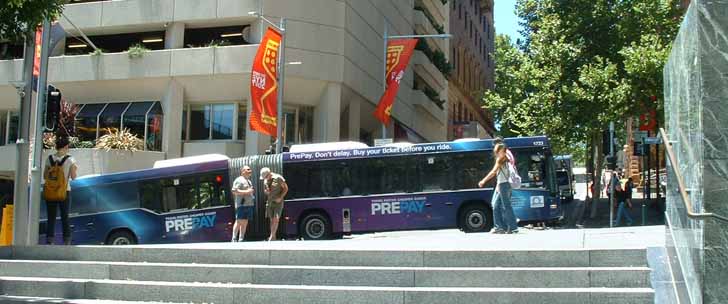 Sydney Buses Volvo B12BLEA Custom CB60 articulated bus 1723